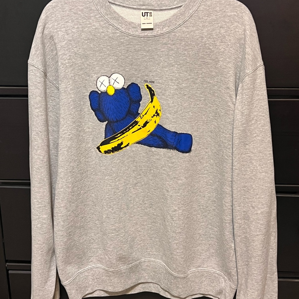 Gray Graphic Men's Sweater
